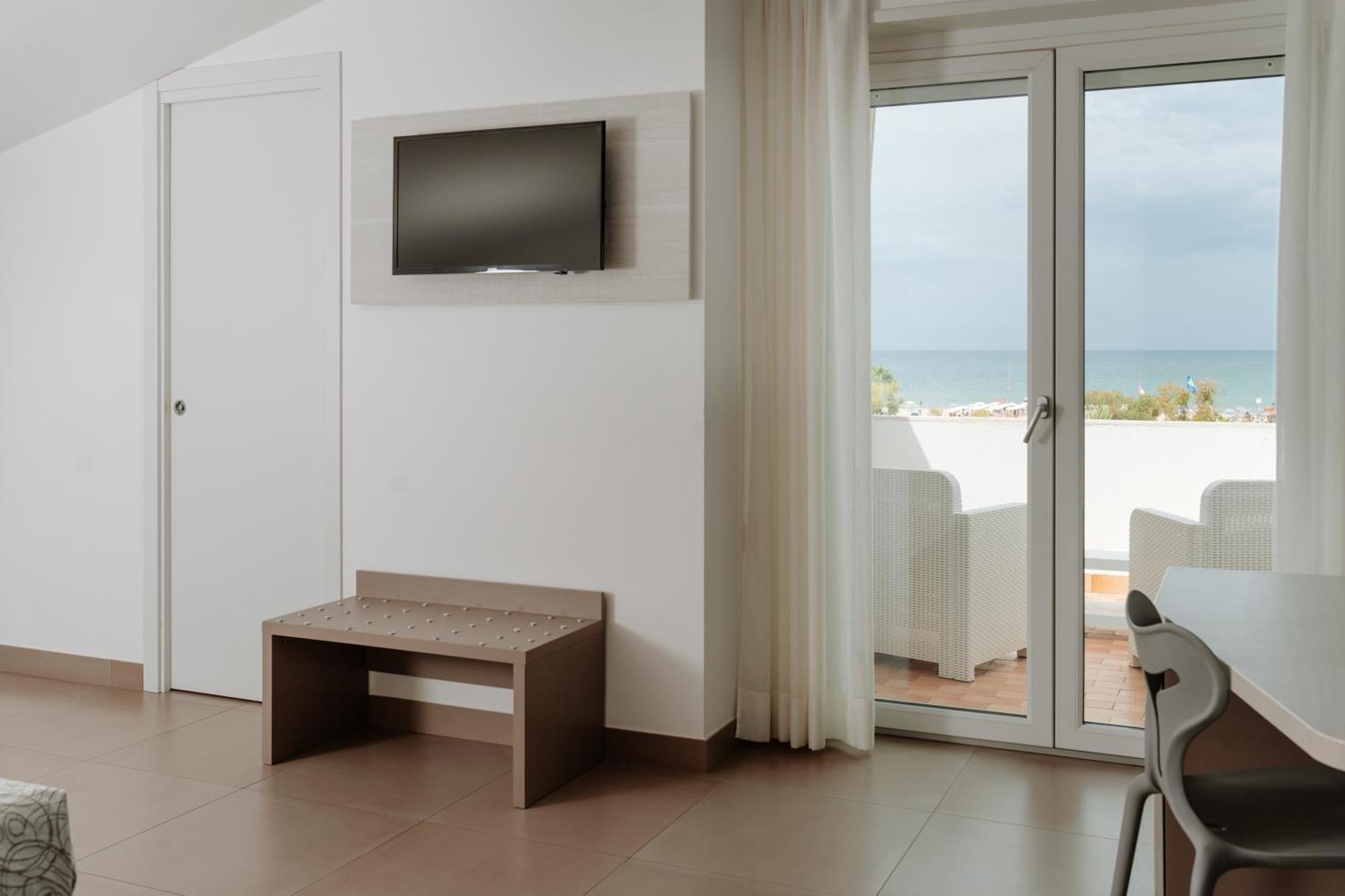 Hotel Caravel Vasto Esterno foto
