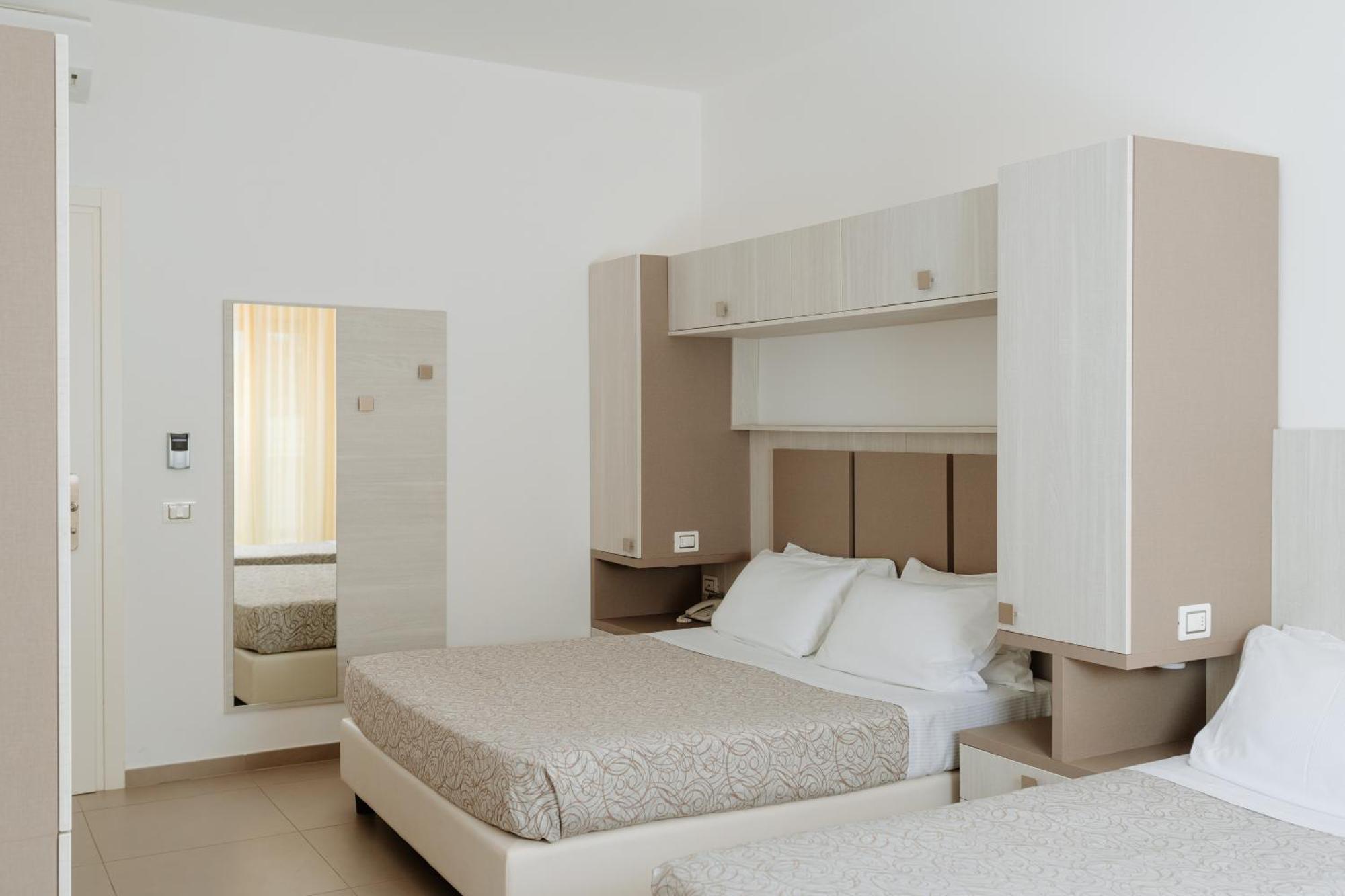 Hotel Caravel Vasto Esterno foto