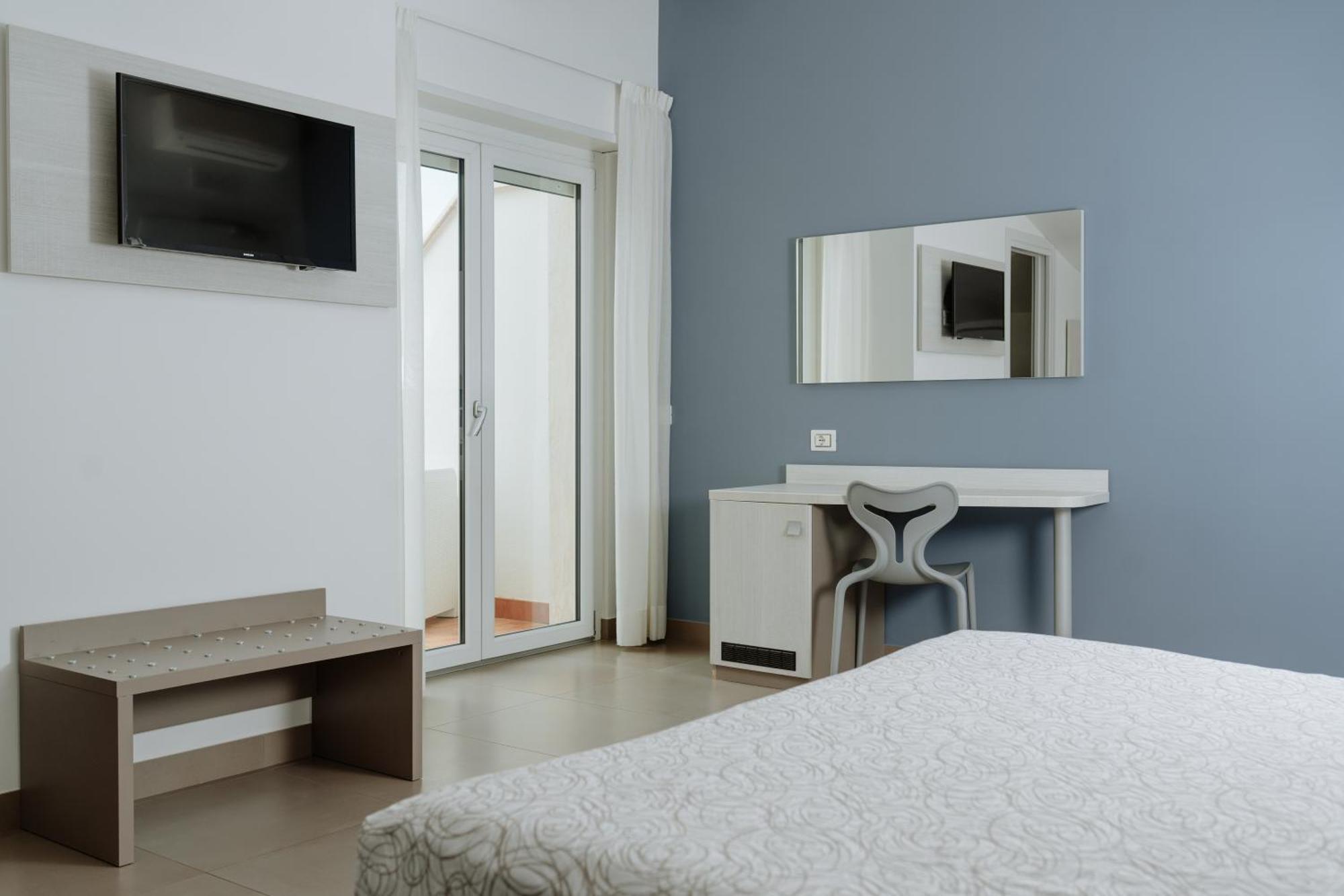 Hotel Caravel Vasto Esterno foto